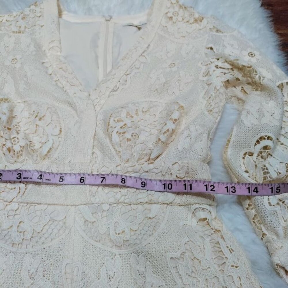 NWT Maje Ilou Guipure Lace Womens Large 3/4 Sleeve V-Neck Playsuit Romper Nude - Picture 9 of 15